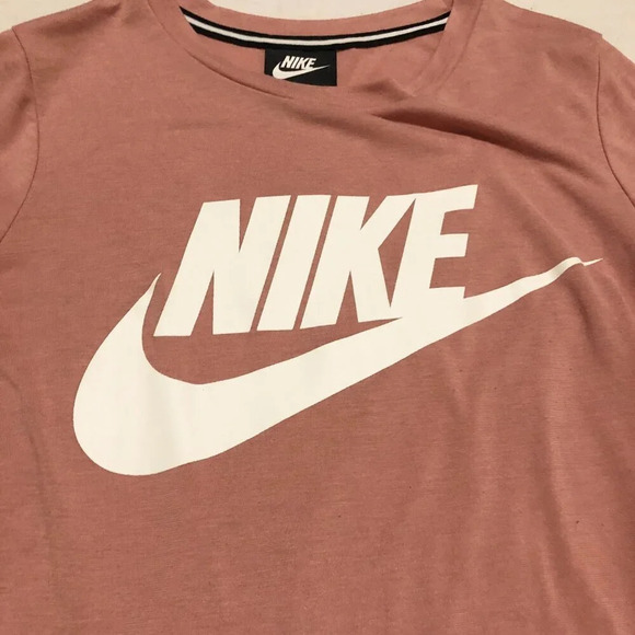 Nike Womens Size XS Tshirt Tee Shirt Sportswear Activewear - Picture 9 of 15